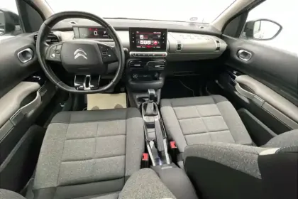 Photo 99 Citroën C4  Cactus PureTech 110 S&S EAT6