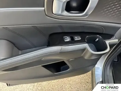 Photo 47 Kia Sorento  1.6 T-GDi 215ch Hybride 7 pl BVA6 4x2