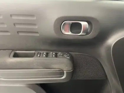 Photo 27 Citroën C3 Aircross  PureTech 130 S&S EAT6