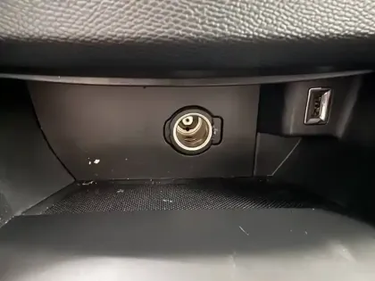 Photo 32 Peugeot 308  PureTech 130ch S&S BVM6