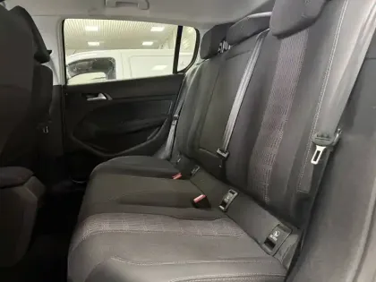 Photo 10 Peugeot 308  PureTech 130ch S&S BVM6