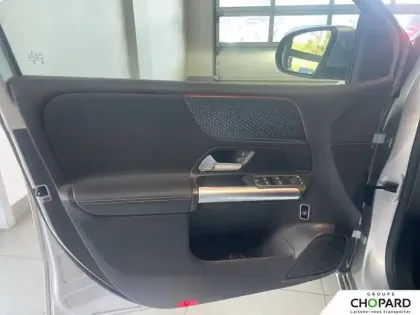 Photo 18 Mercedes Classe B  200 d 8G-DCT