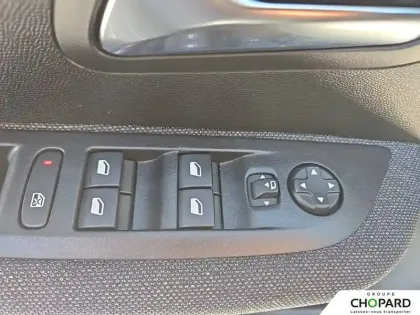 Photo 23 Peugeot 208  PureTech 75 S&S BVM5