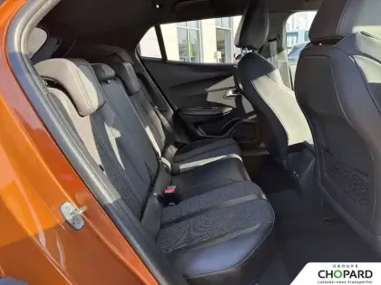 Photo 19 Peugeot 2008  BlueHDi 130 S&S EAT8