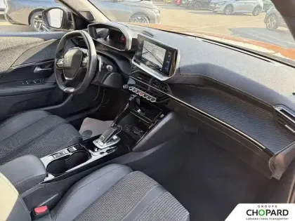 Photo 12 Peugeot 2008  BlueHDi 130 S&S EAT8