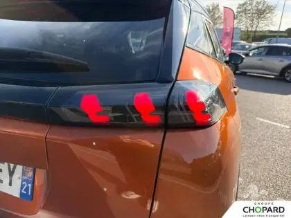 Photo 24 Peugeot 2008  BlueHDi 130 S&S EAT8