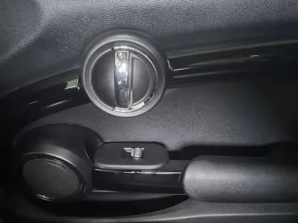 Photo 26 Mini Mini Hatch 3 Portes One 102 ch