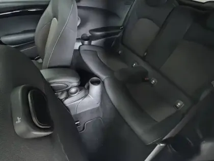 Photo 12 Mini Mini Hatch 3 Portes One 102 ch