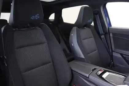 Photo 25 Renault Austral  E-Tech full hybrid 200 GSR2