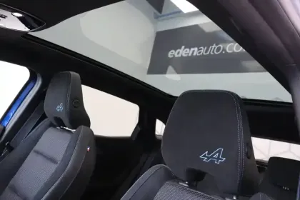 Photo 81 Renault Austral  E-Tech full hybrid 200 GSR2