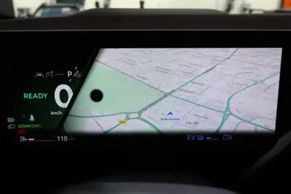 Photo 32 Renault Austral  E-Tech full hybrid 200 GSR2