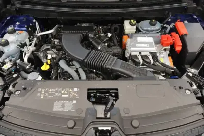 Photo 104 Renault Austral  E-Tech full hybrid 200 GSR2