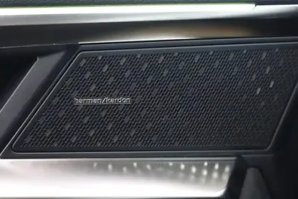 Photo 19 Renault Austral  E-Tech full hybrid 200 GSR2