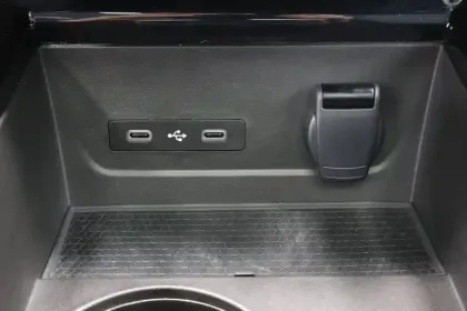 Photo 12 Renault Austral  E-Tech full hybrid 200 GSR2