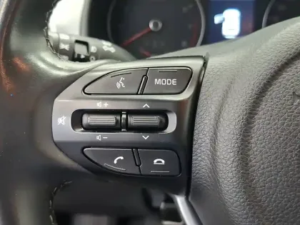 Photo 27 Kia Stonic  1.0 T-GDi 120 ch MHEV iBVM6