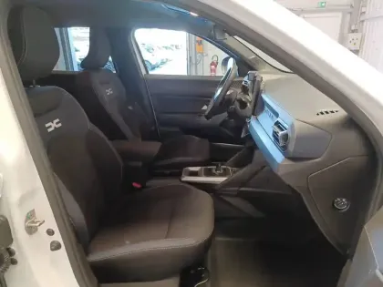 Photo 8 Dacia Duster  Hybrid 140