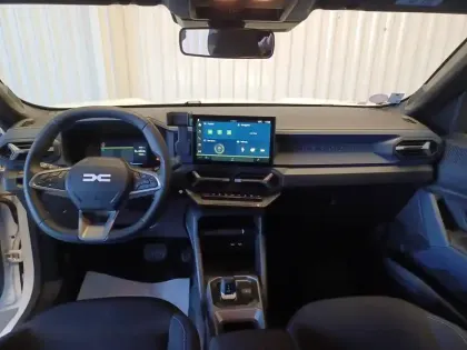Photo 7 Dacia Duster  Hybrid 140