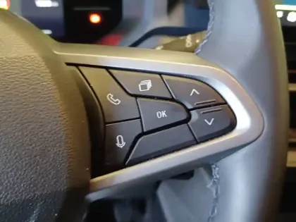 Photo 28 Dacia Duster  Hybrid 140