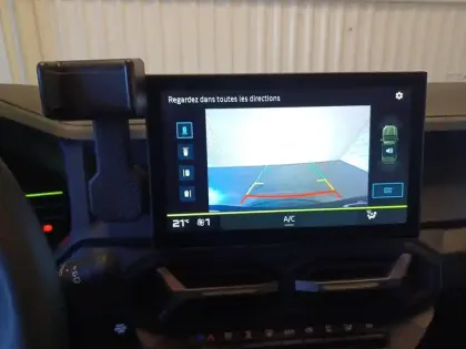 Photo 35 Dacia Duster  Hybrid 140