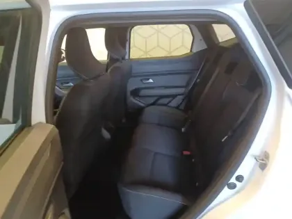 Photo 19 Dacia Duster  Hybrid 140