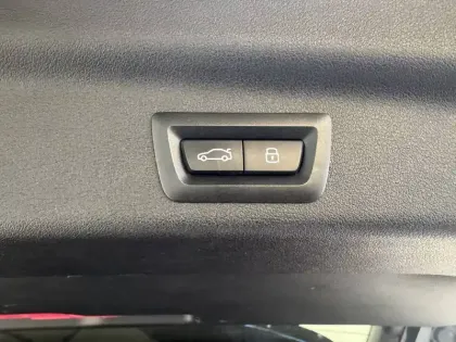 Photo 13 BMW X1  xDrive 30e 326ch DKG7