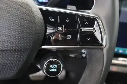 Photo 18 Renault Austral  E-Tech full hybrid 200 GSR2