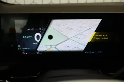 Photo 37 Renault Austral  E-Tech full hybrid 200 GSR2