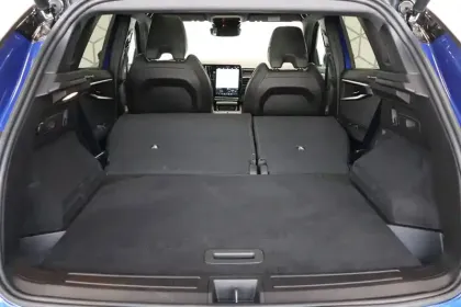 Photo 33 Renault Austral  E-Tech full hybrid 200 GSR2