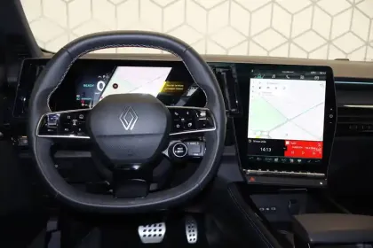 Photo 57 Renault Austral  E-Tech full hybrid 200 GSR2