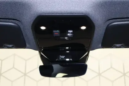 Photo 24 Renault Austral  E-Tech full hybrid 200 GSR2