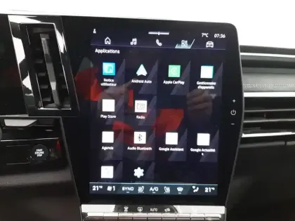 Photo 15 Renault Austral  E-Tech full hybrid 200 GSR2