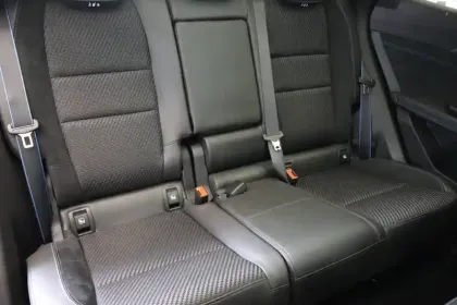 Photo 31 Renault Austral  E-Tech full hybrid 200 GSR2