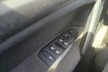 Photo 20 Peugeot 308  BlueHDi 130ch S&S EAT8