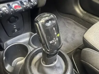 Photo 35 Mini Mini Cabriolet Cooper 136 ch DKG7