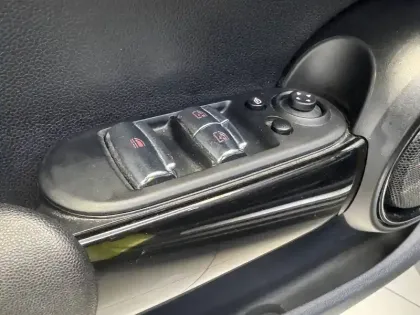 Photo 20 Mini Mini Cabriolet Cooper 136 ch DKG7