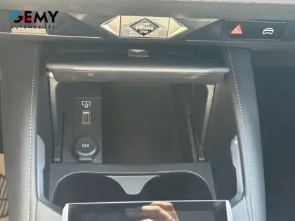 Photo 26 DS DS 4 Gén. II Ph1 NG Trocadero 5