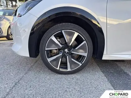 Photo 11 Peugeot 208  Electrique 50 kWh 136ch