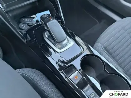 Photo 15 Peugeot 2008  Electrique 136 ch