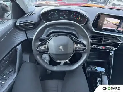 Photo 16 Peugeot 2008  Electrique 136 ch