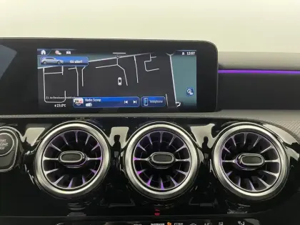 Photo 20 Mercedes Classe A  250 e Hybrid EQ