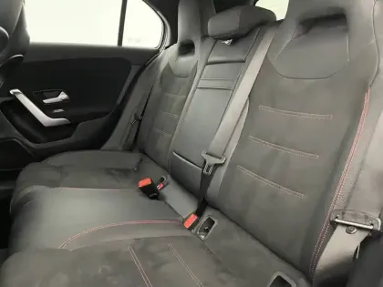 Photo 15 Mercedes Classe A  250 e Hybrid EQ