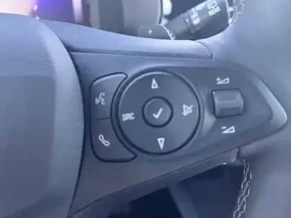 Photo 10 Opel Corsa  1.2 Turbo 100 ch BVA8