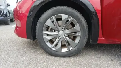 Photo 12 Peugeot 208 Gén. II Ph1 NG Active Business 5