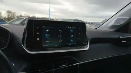 Photo 15 Peugeot 208 Gén. II Ph1 NG Active Business 5