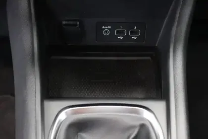 Photo 32 Renault Captur  TCe 140 - 21