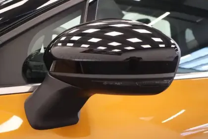 Photo 14 Renault Captur  TCe 140 - 21