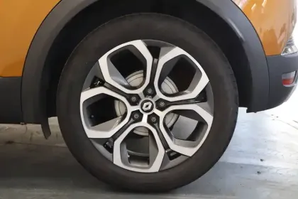 Photo 6 Renault Captur  TCe 140 - 21