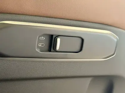 Photo 37 BMW X5  xDrive50e 489 ch BVA8