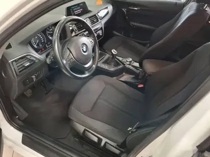 Photo 9 BMW Serie 1 116d 116 ch