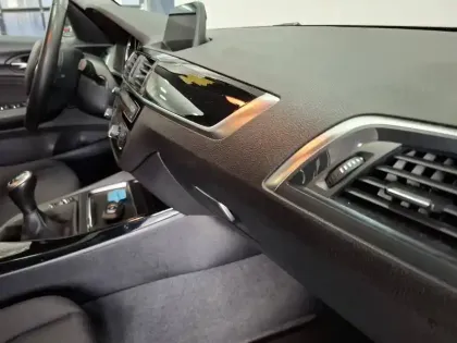 Photo 27 BMW Serie 1 116d 116 ch